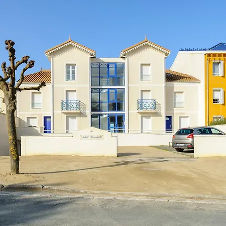 Face Pour 2 Pers A Avec Parking - Fr-1-535-22 *